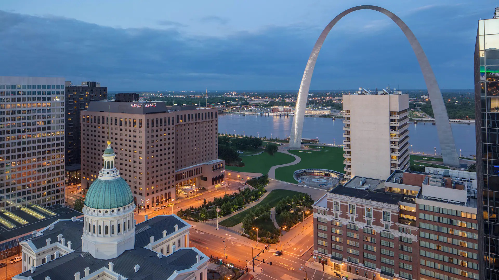 Hyatt Regency at the Arch